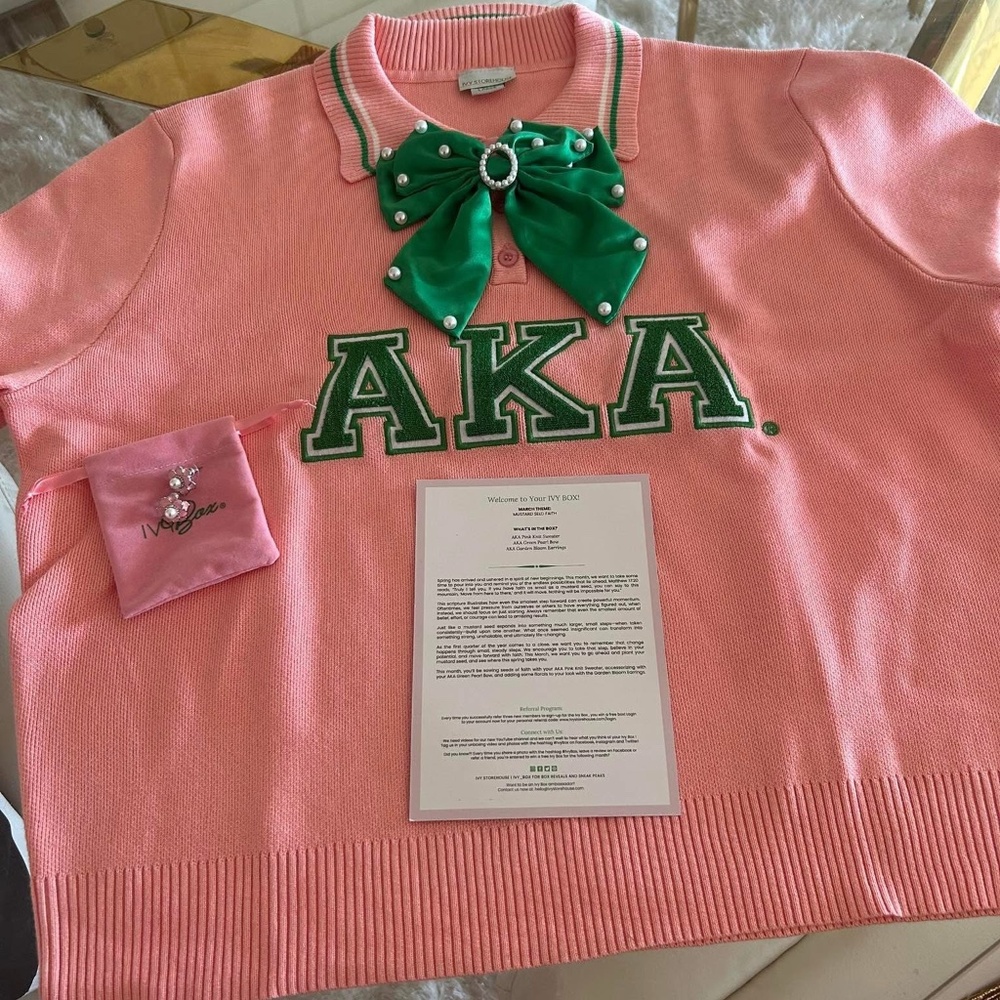 💗💚 ISH Alpha Kappa Alpha March Box (unopened)